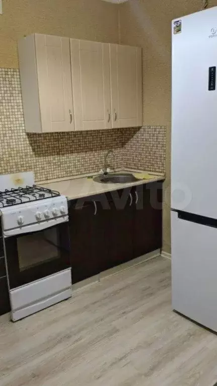 1-к. квартира, 35 м, 4/4 эт. - Фото 0