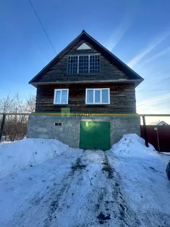 Дом в Курганская область, Курган ул. Крылова, 11 (212 м) - Фото 0