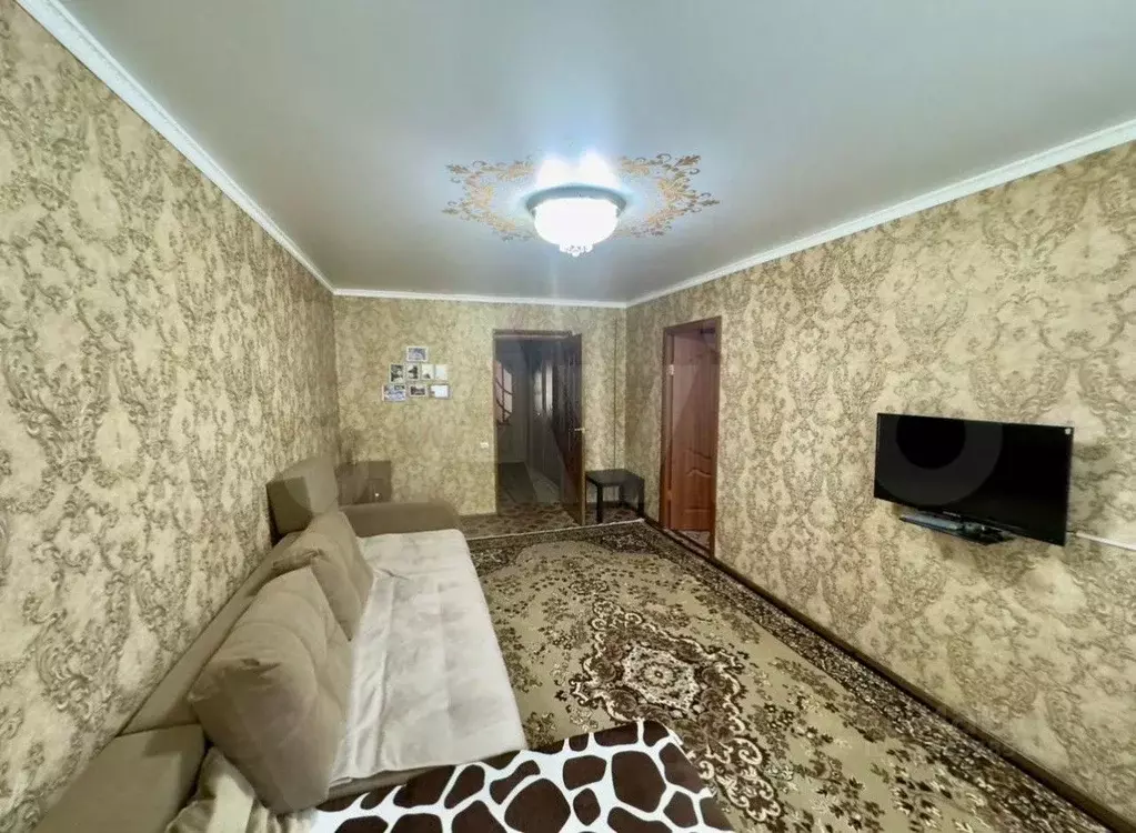 3-к кв. Башкортостан, Стерлитамак Элеваторная ул., 104А (63.0 м) - Фото 0