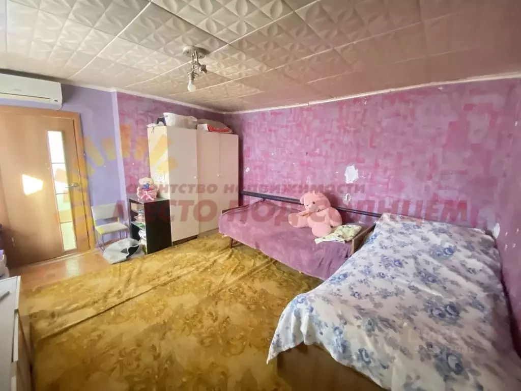 Дом в Краснодарский край, Ейский район, с. Кухаривка Социалистическая ... - Фото 2