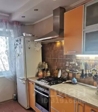 3-к кв. Омская область, Омск Съездовская ул., 50 (65.0 м) - Фото 1