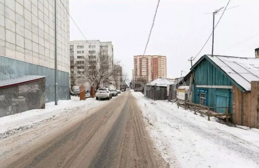 Участок в Тюменская область, Тюмень Военная ул., 8 (6.19 сот.) - Фото 1