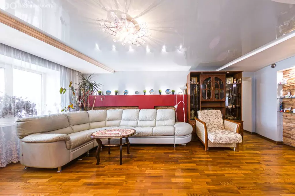 3-комнатная квартира: Екатеринбург, улица Академика Шварца, 20к2 (70 ... - Фото 1