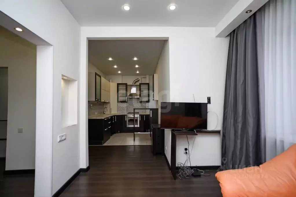 1-к кв. Тверская область, Тверь Краснофлотская наб., 17 (54.0 м) - Фото 1