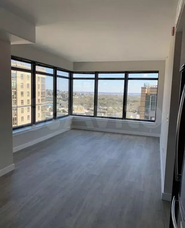 Квартира-студия, 31 м, 4/14 эт. - Фото 0