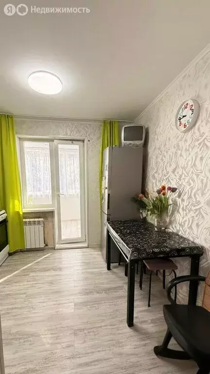 2-комнатная квартира: Уссурийск, Крестьянская улица, 17 (52.2 м) - Фото 2