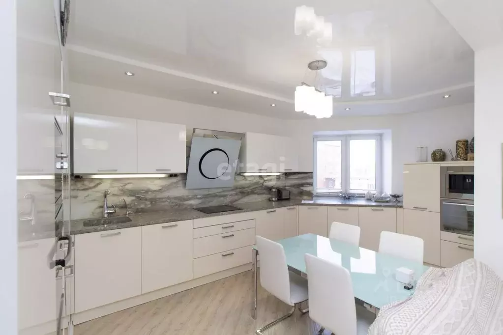 4-к кв. Тюменская область, Тюмень ул. Герцена, 45 (154.0 м) - Фото 2