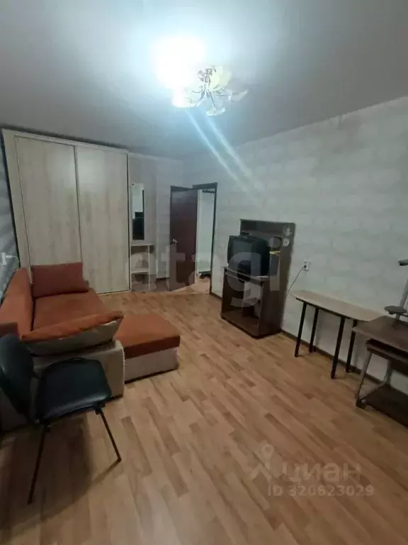 1-к кв. Кировская область, Киров Красный Химик мкр, ул. Красный Химик, ... - Фото 0