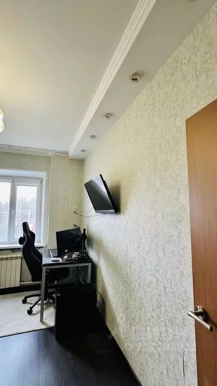 2-к кв. Ханты-Мансийский АО, Сургут ул. Флегонта Показаньева, 12 (60.0 ... - Фото 1
