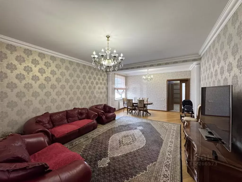 4-к кв. Дагестан, Махачкала ул. Хизроева, 71 (230.0 м) - Фото 1