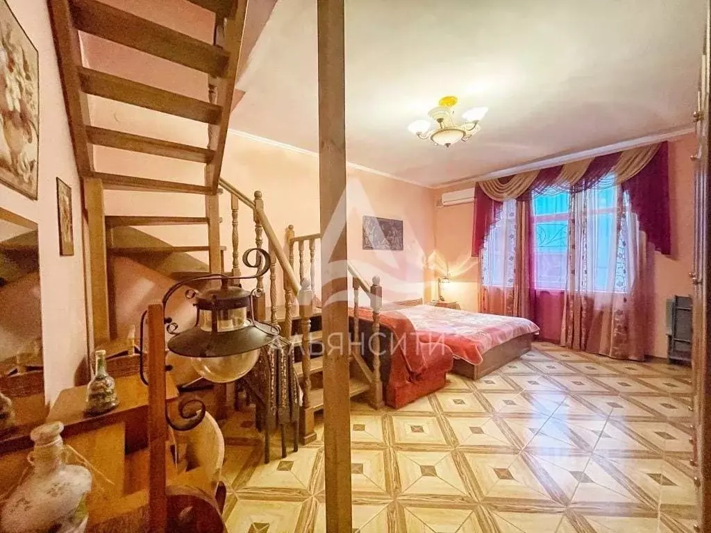 3-к кв. Крым, Алушта муниципальный округ, пос. Семидворье, Волна мкр ... - Фото 1