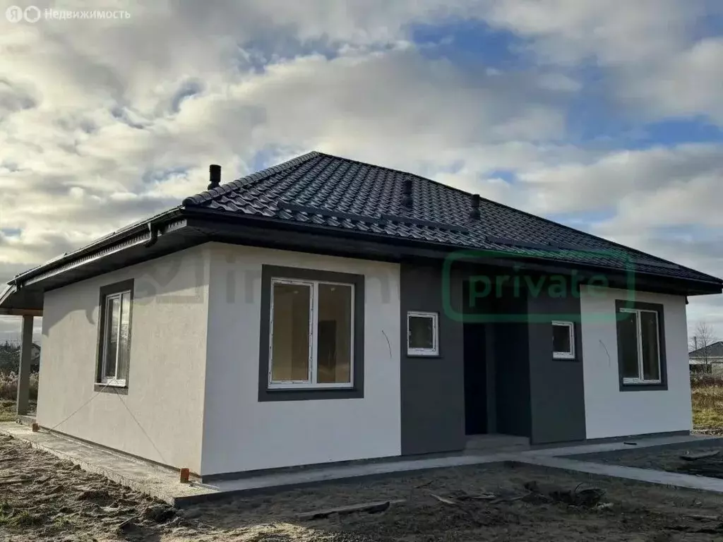 Дом в Калининградская область, Гурьевский муниципальный округ, посёлок ... - Фото 1