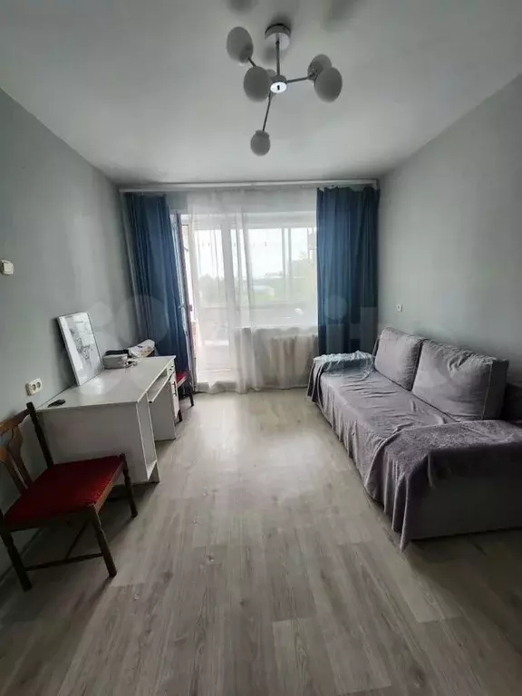 1-к. квартира, 35 м, 8/10 эт. - Фото 0