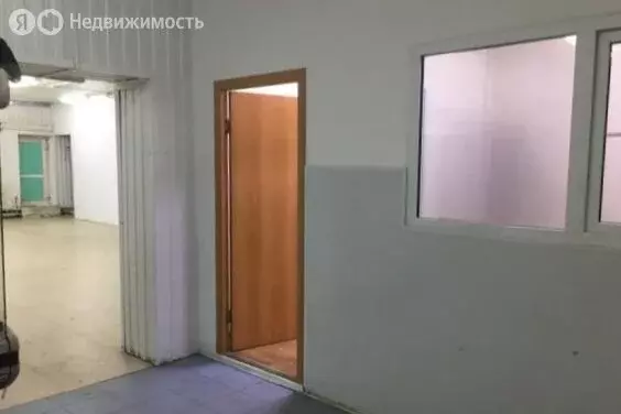 Помещение свободного назначения (198 м) - Фото 1