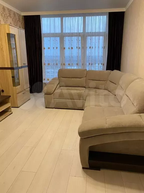 1-к. квартира, 43,8 м, 10/10 эт. - Фото 1