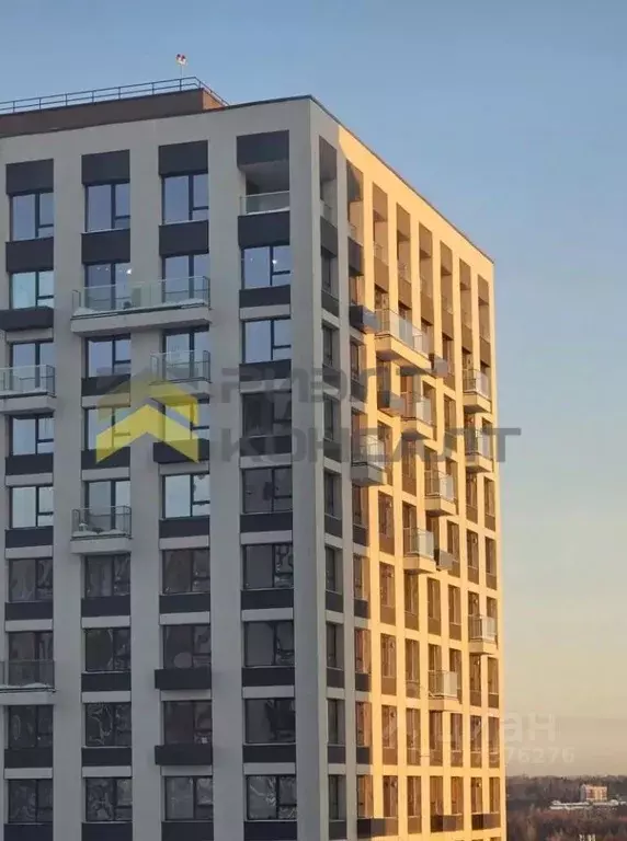 1-к кв. Омская область, Омск ул. Б.Г. Шаронова, 9 (45.8 м) - Фото 0