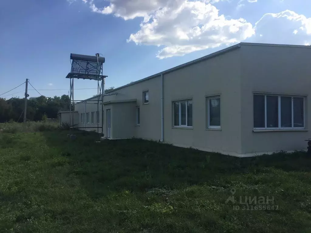 Производственное помещение в Крым, Бахчисарай ул. Громова, 42 (500 м) - Фото 1