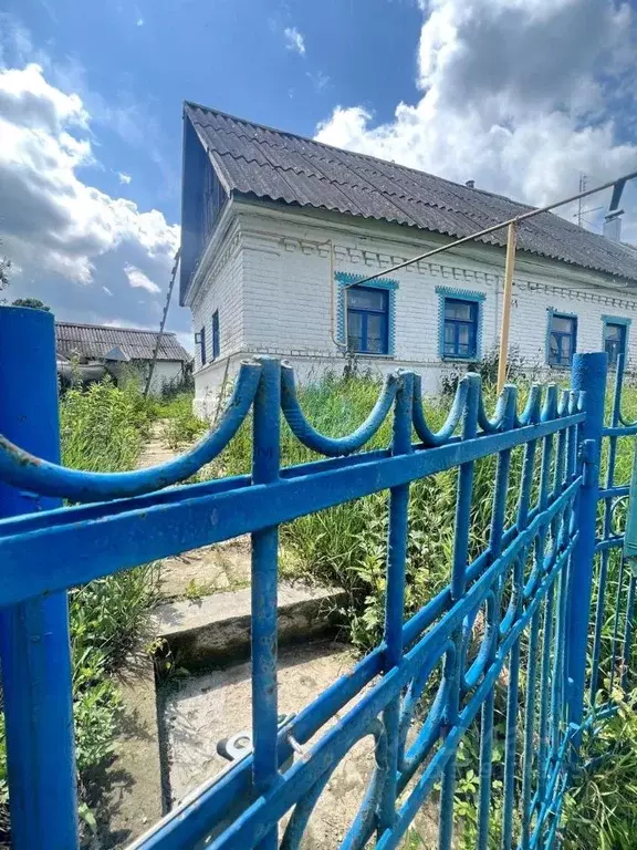 Дом в Тульская область, Суворовский район, Северо-Западное с/пос, д. ... - Фото 1