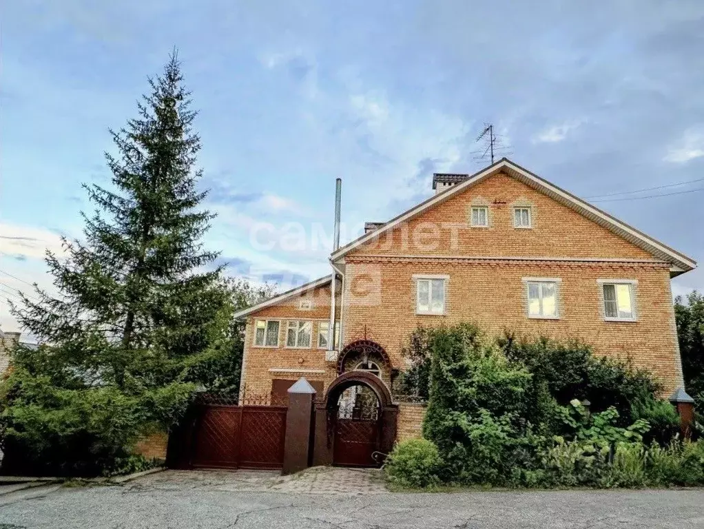 Дом в Пензенская область, Пенза Хорошая ул. (345 м) - Фото 1