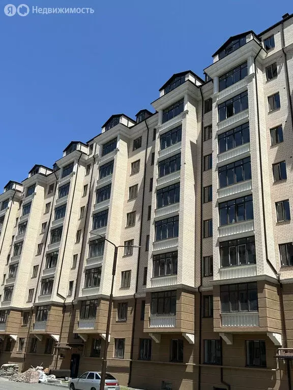 1-комнатная квартира: Владикавказ, улица Курсантов-Кировцев, 4А (52 м) - Фото 1