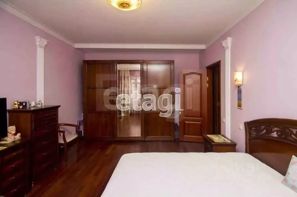 2-к кв. Тюменская область, Тюмень Советская ул., 51 (82.0 м) - Фото 1