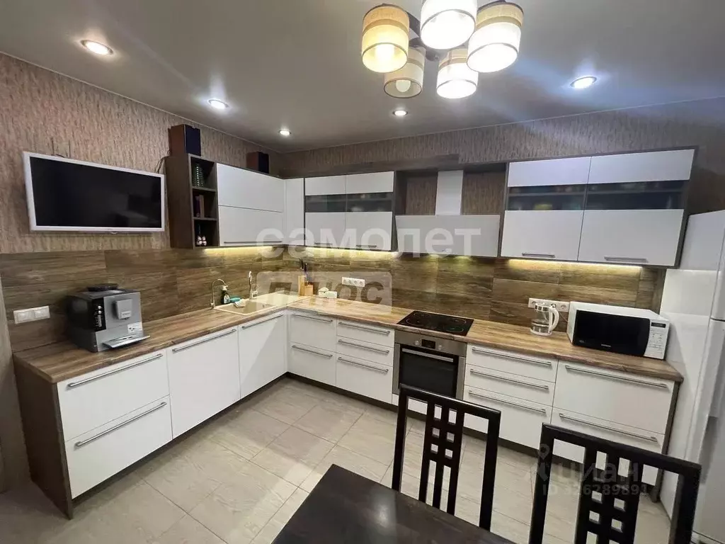 4-к кв. Московская область, Красногорск бул. Ильинский, 8 (130.5 м) - Фото 1