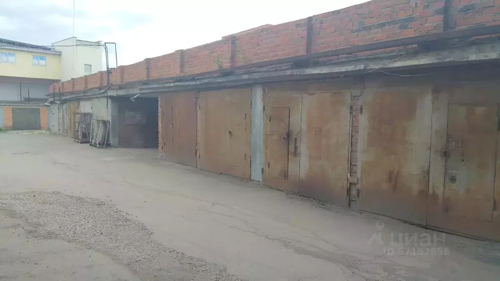 Гараж в Свердловская область, Екатеринбург ул. Челюскинцев, 126 (19 м) - Фото 1