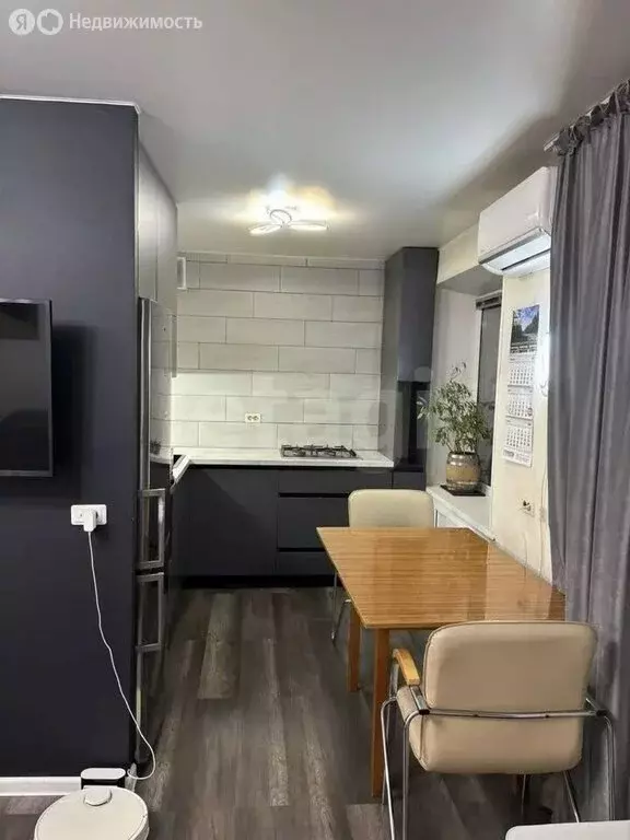 3-комнатная квартира: Челябинск, улица Плеханова, 16 (55 м) - Фото 1