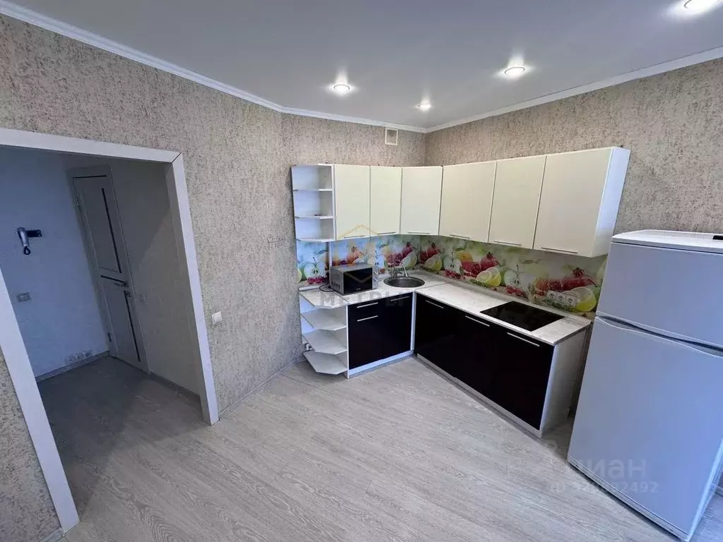 1-к кв. Белгородская область, Белгород Парковая ул., 8 (42.5 м) - Фото 2