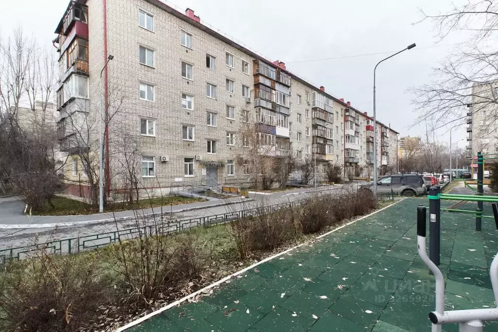 3-к кв. Тюменская область, Тюмень Холодильная ул., 42А (59.8 м) - Фото 1