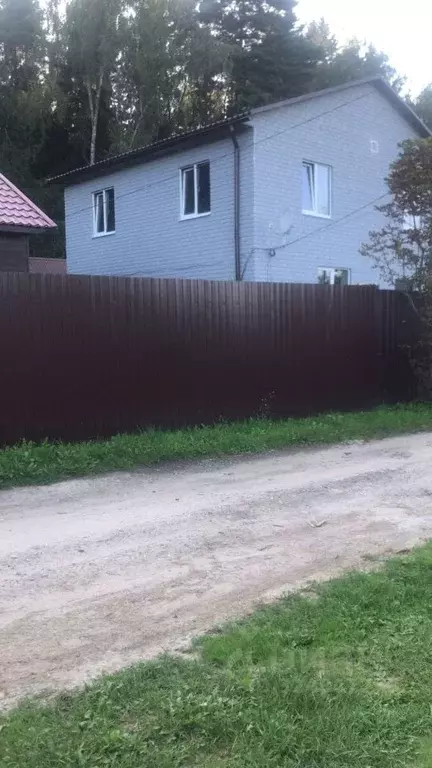 Дом в Калужская область, Малоярославецкий муниципальный округ, ... - Фото 2