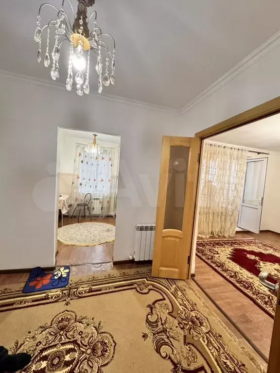 2-к. квартира, 60 м, 3/9 эт. - Фото 0