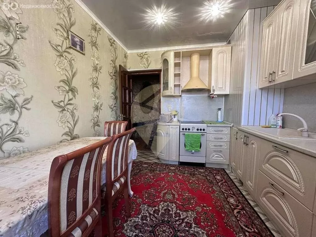 3-комнатная квартира: Старый Оскол, микрорайон Будённого, 7А (62.78 м) - Фото 1