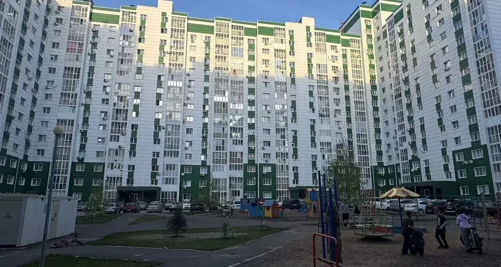 Студия Оренбургская область, Оренбург просп. Победы, 157/3 (31.0 м) - Фото 1