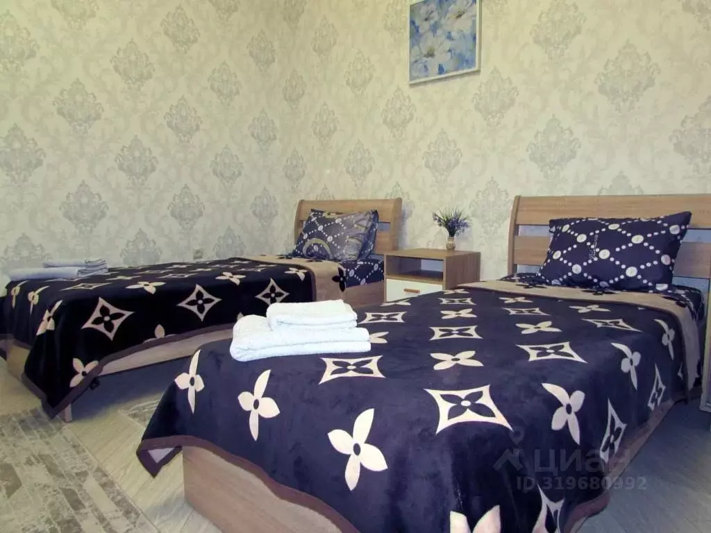 2-к кв. Дагестан, Махачкала ш. Хушетское, 18 (80.0 м) - Фото 0