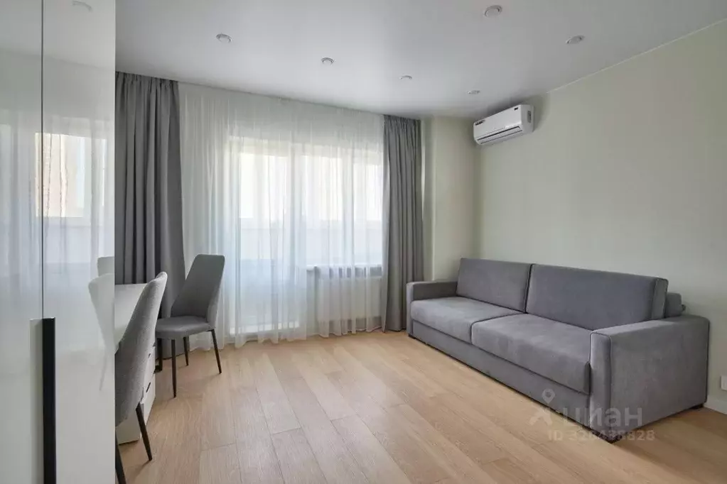 Студия Липецкая область, Липецк ул. М.И. Неделина, 4Д (27.0 м) - Фото 1