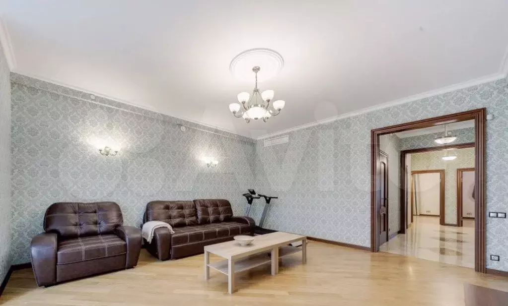 3-к. квартира, 140 м, 5/28 эт. - Фото 0