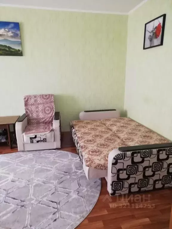 1-к кв. Курская область, Курск просп. Вячеслава Клыкова, 70 (37.0 м) - Фото 1