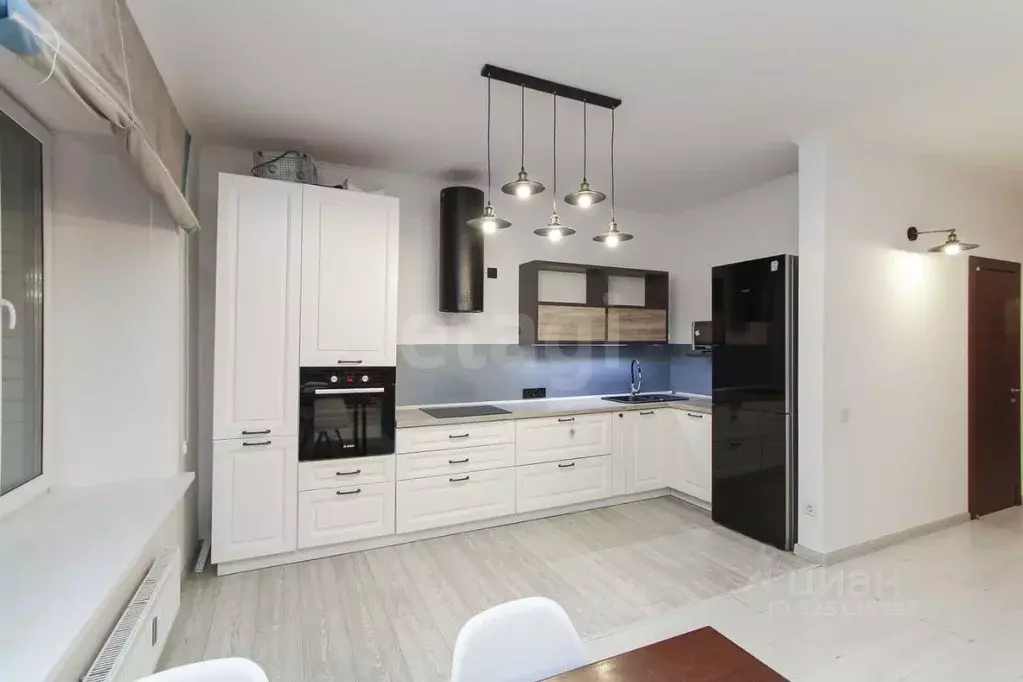 2-к кв. Тюменская область, Тюмень Полевая ул., 105к2 (79.0 м) - Фото 1