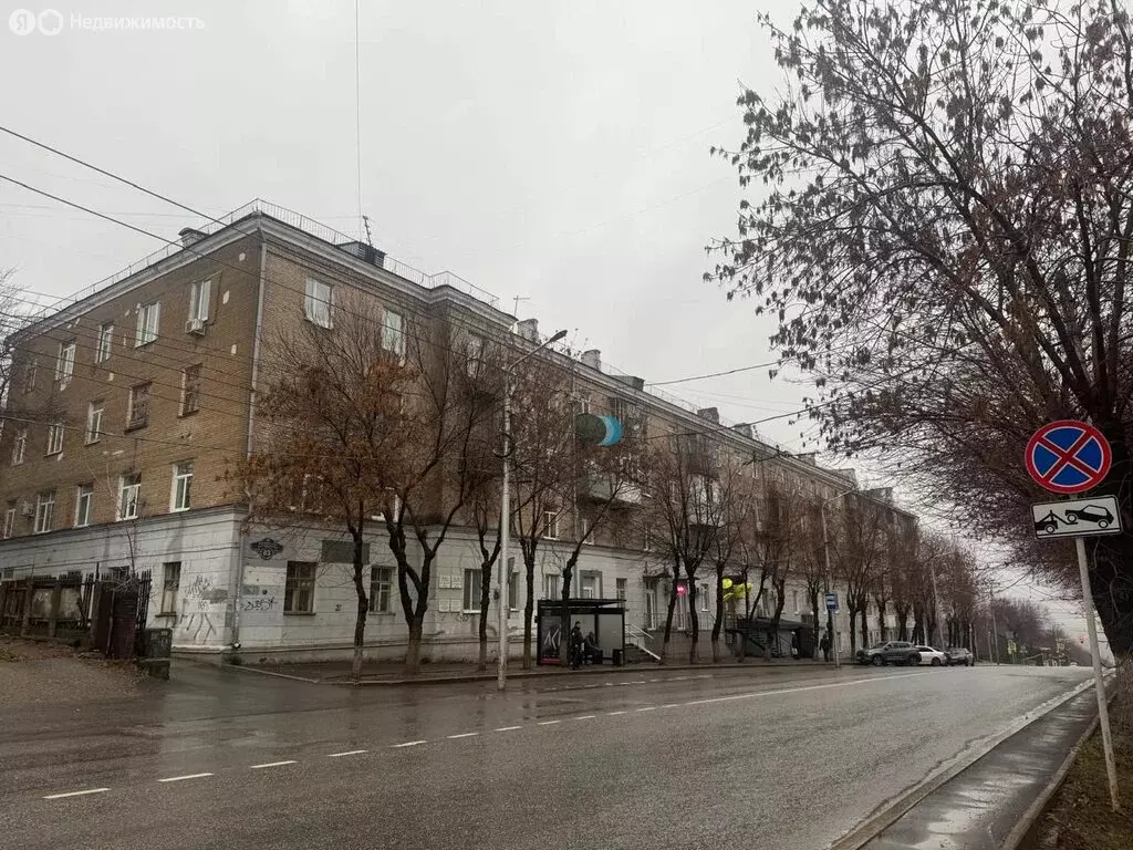 2-комнатная квартира: Уфа, улица Карла Маркса, 83 (56 м) - Фото 1