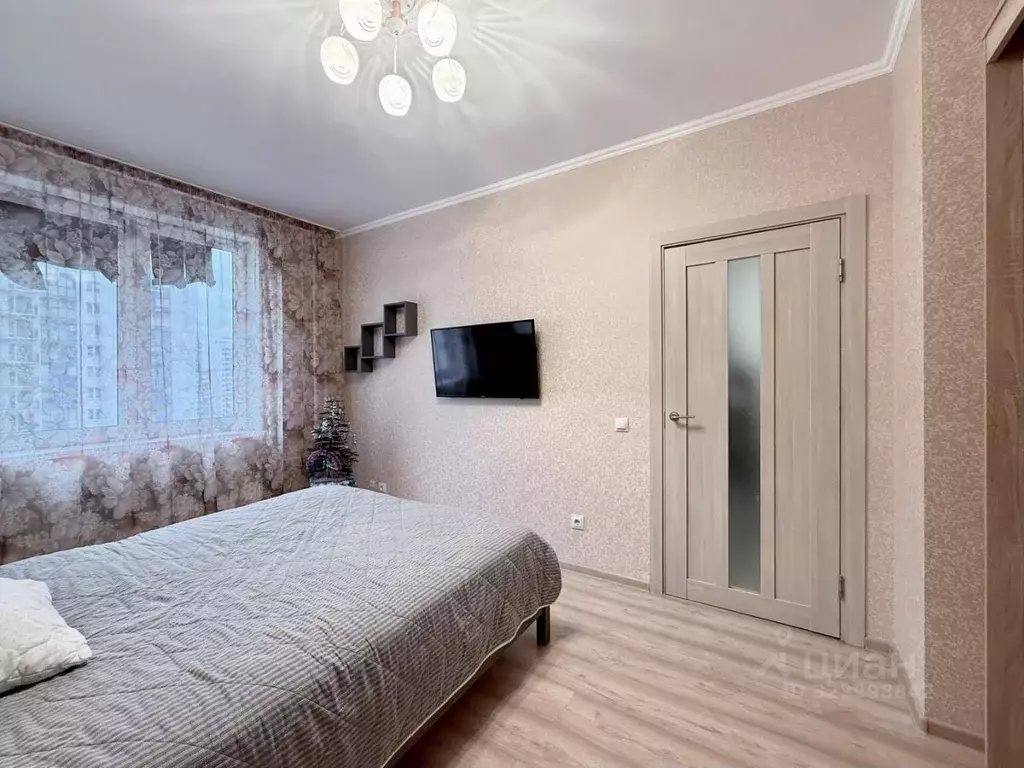 1-к кв. Ленинградская область, Мурино Всеволожский район, бул. ... - Фото 1