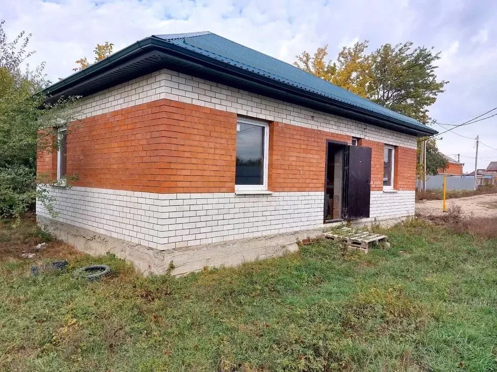 Дом в Адыгея, Тахтамукайский район, Козет аул Кольцевая ул., 20/3 (56 ... - Фото 1