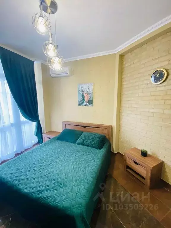 2-к кв. Крым, Феодосия наб. Черноморская, 1Б (59.0 м) - Фото 1
