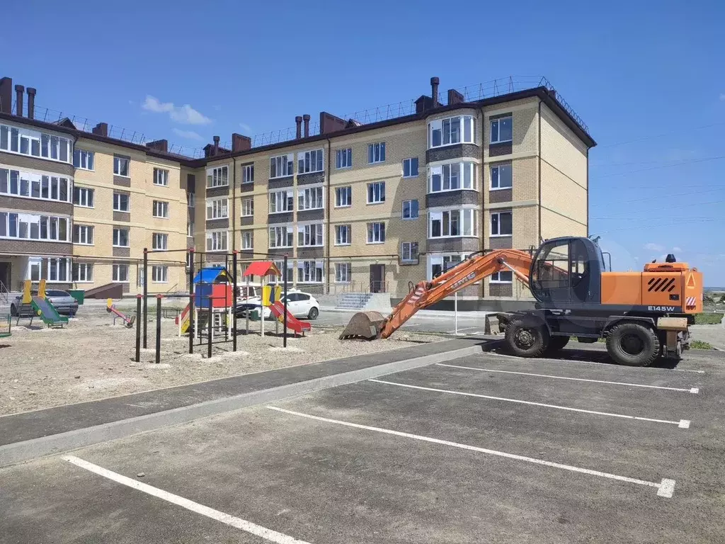1-к. квартира, 40 м, 4/4 эт. - Фото 1