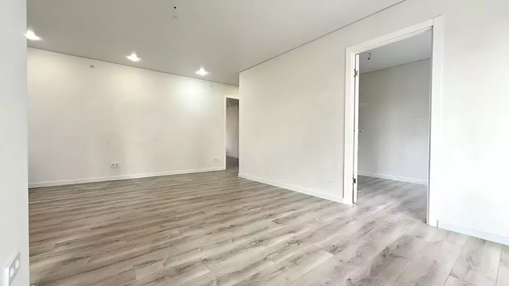 3-к кв. Смоленская область, Смоленск ул. Кирова, 24 (55.0 м) - Фото 1