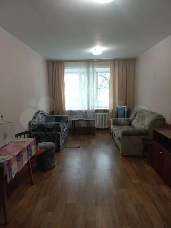 Комната 18 м в 8-к., 2/5 эт. - Фото 0