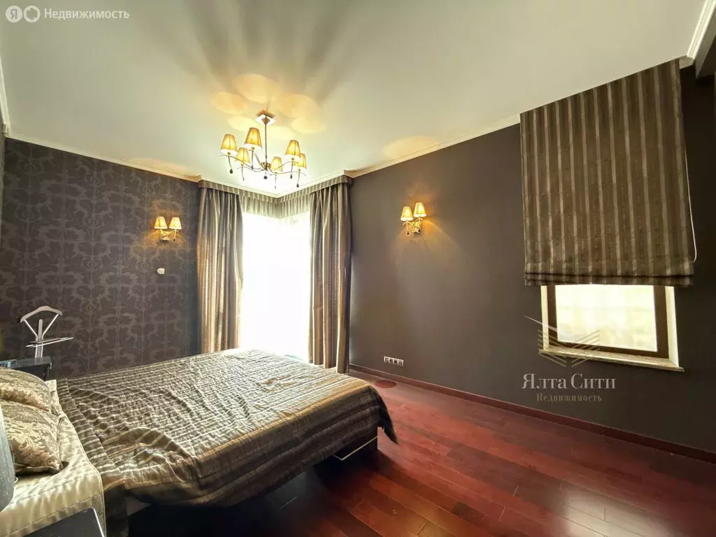 5-комнатная квартира: Гаспра, Алупкинское шоссе, 21А (161.5 м) - Фото 0