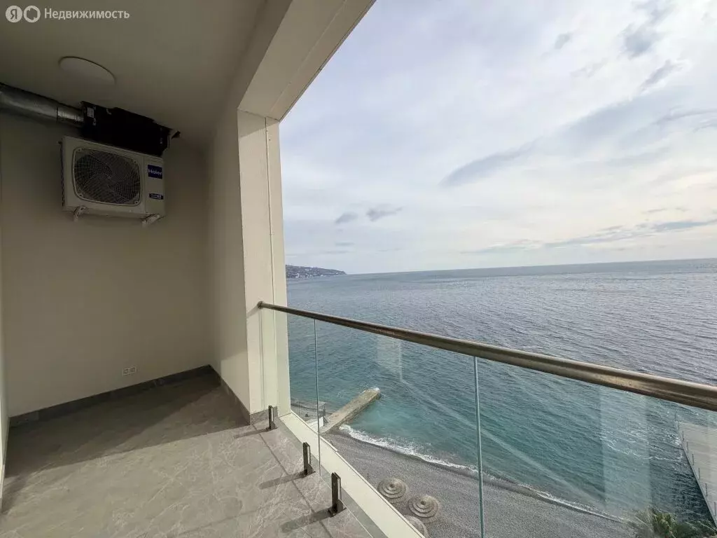 3-комнатная квартира: Ялта, квартал Приморский парк имени Гагарина, 1 ... - Фото 2