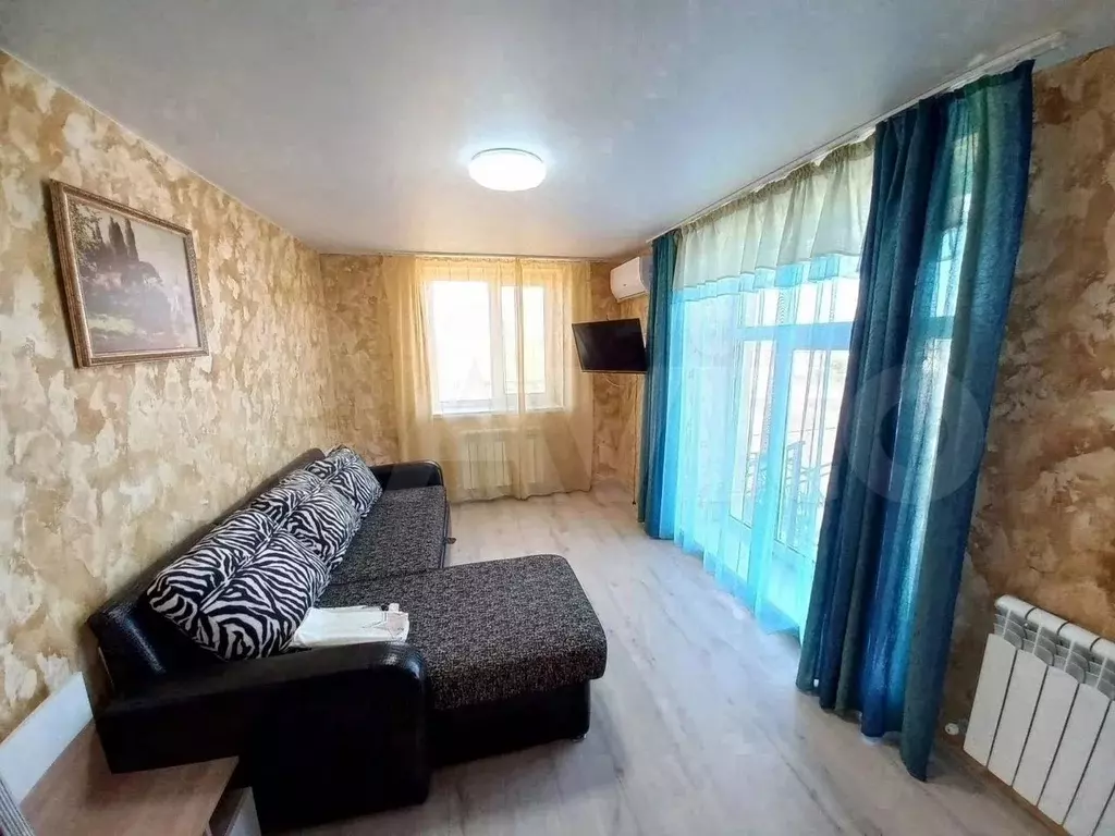 Комната 38 м в 5-к., 2/3 эт. - Фото 0