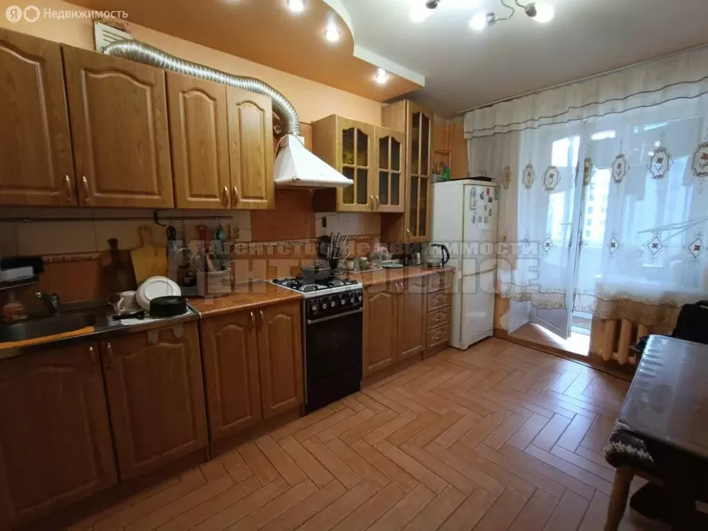 2-комнатная квартира: Смоленск, Пригородная улица, 11А (59 м) - Фото 0